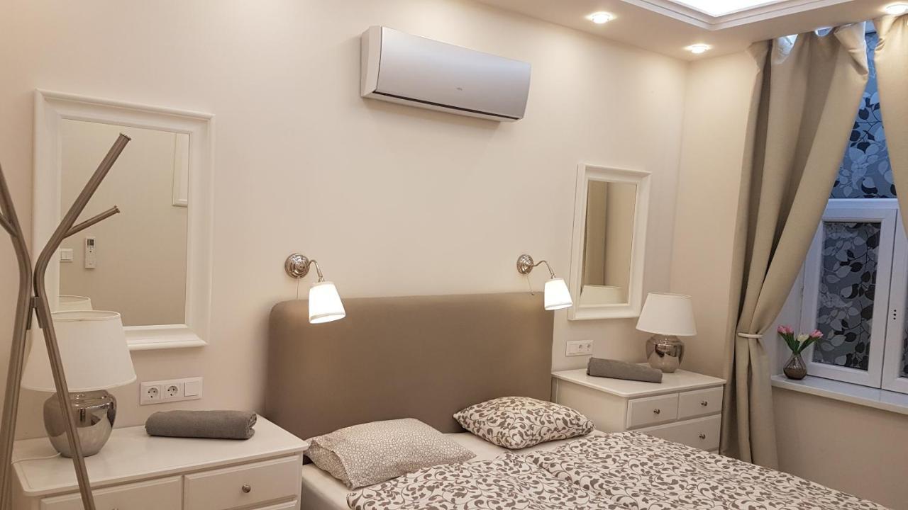 Panni Luxury Apartment Next To Gozsdu Garden Βουδαπέστη Εξωτερικό φωτογραφία