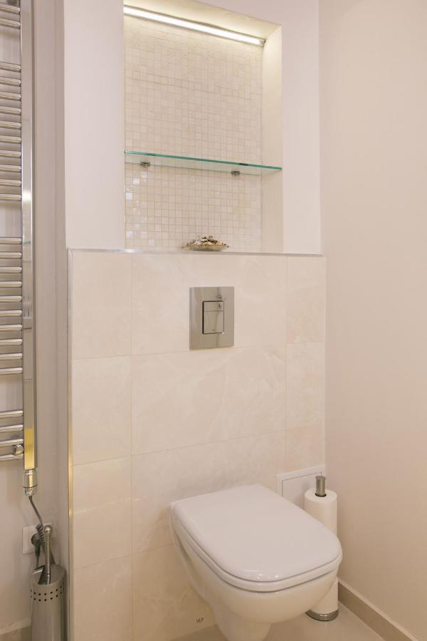 Panni Luxury Apartment Next To Gozsdu Garden Βουδαπέστη Εξωτερικό φωτογραφία