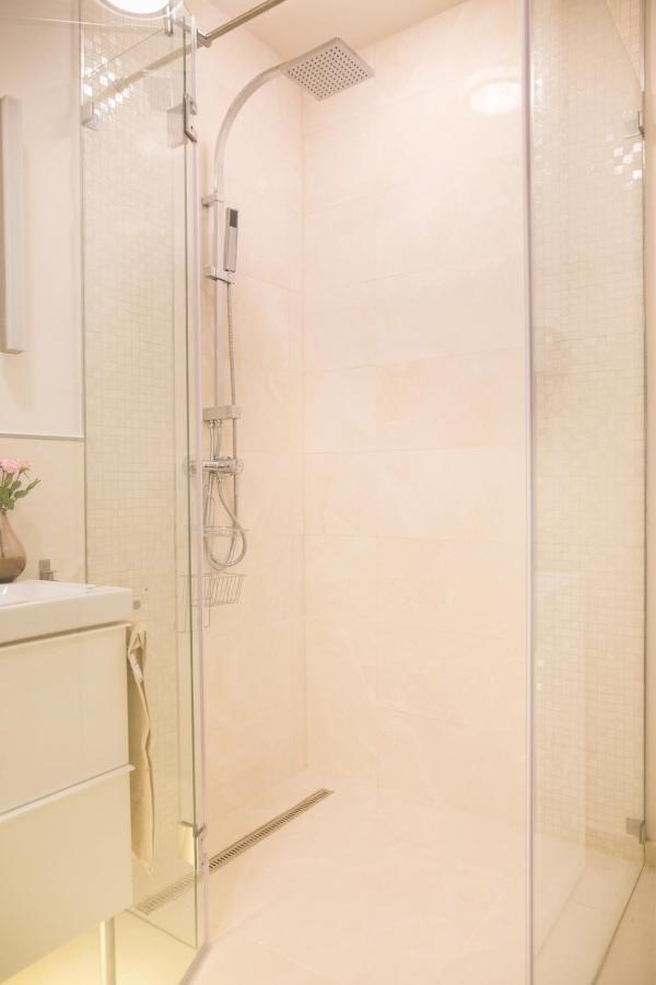 Panni Luxury Apartment Next To Gozsdu Garden Βουδαπέστη Εξωτερικό φωτογραφία